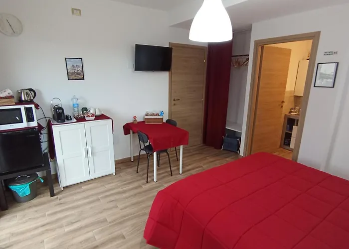 Oda ve Kahvaltı La Dimora Dei Due Laghi 3*