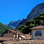 La Dimora Dei Due Laghi Bed & Breakfast Calolziocorte