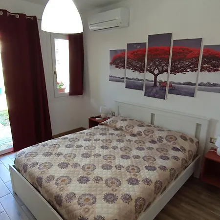 La Dimora Dei Due Laghi Bed & Breakfast