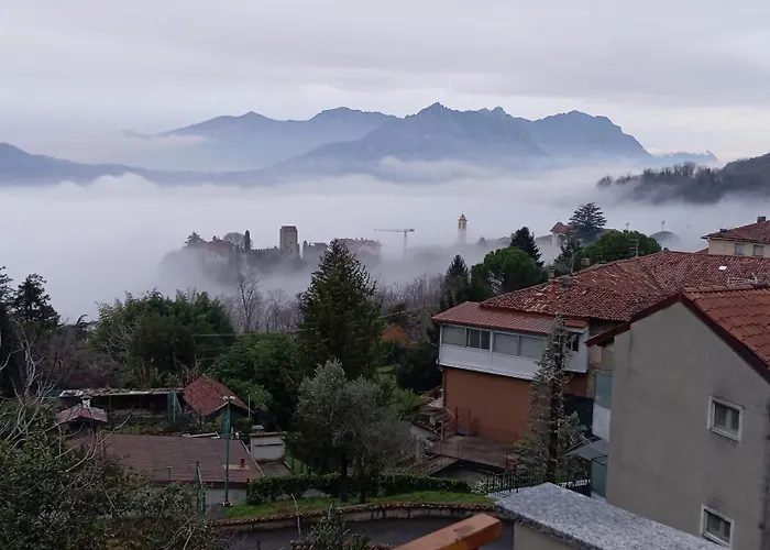 La Dimora Dei Due Laghi فندق مبيت وإفطار