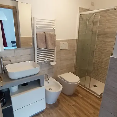 La Dimora Dei Due Laghi 住宿加早餐酒店 卡洛泽科泰